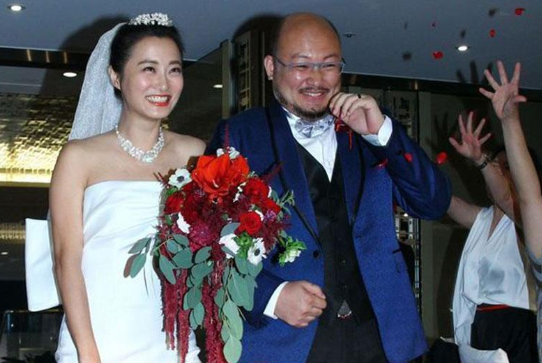 41岁女星官宣怀孕：扎100多针，2次试管失败，终于怀上了