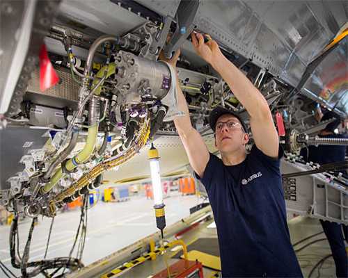 月经差不多一年没来怎么办